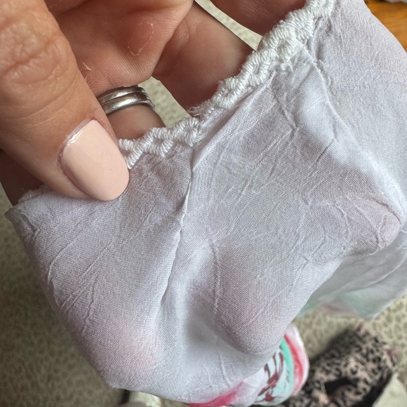 Johnny Was RARE Painted Crochet Trimmed Handkerchief Tank Tunic, size Small - Picture 8 of 8